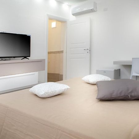 Hotel I Viaggi Di Ki à Santa Teresa Gallura Extérieur photo