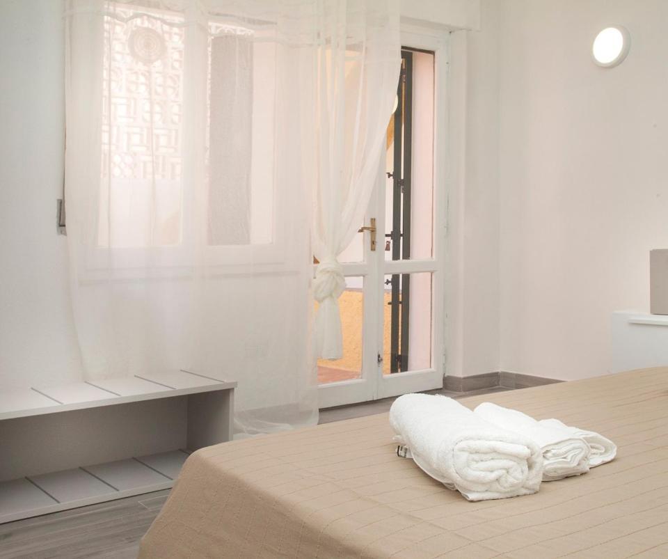 Hotel I Viaggi Di Ki à Santa Teresa Gallura Extérieur photo